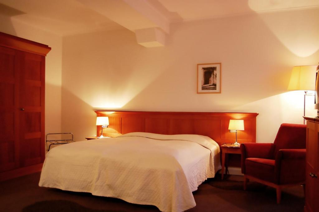 Hotel Vierseithof Лукенвалде Стая снимка